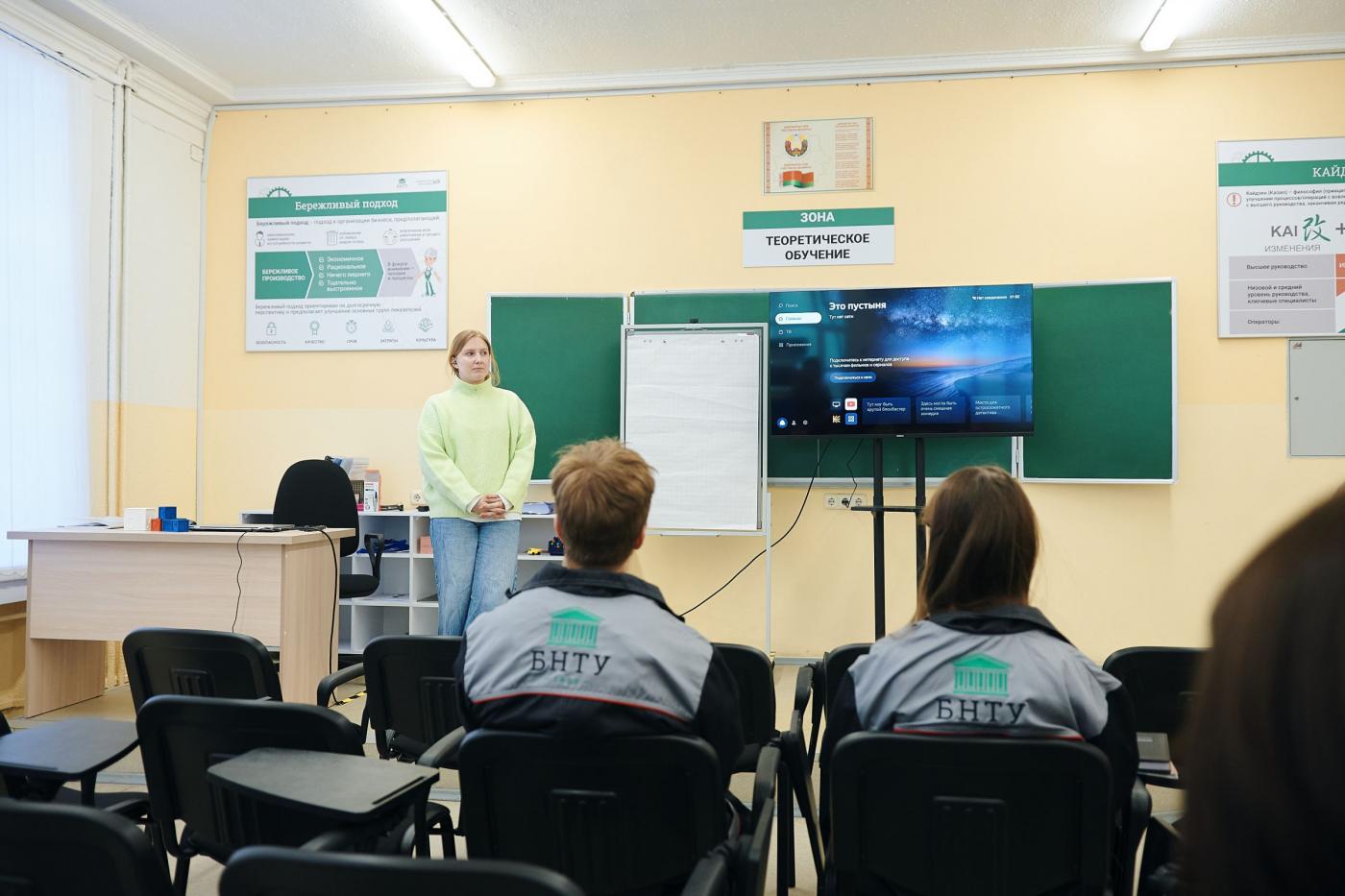 Каникулы продолжаются: Политех встретил абитуриентов